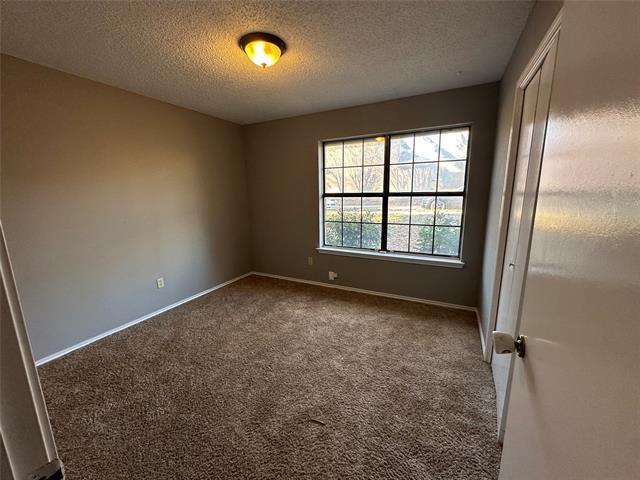 Building Photo - 1312 Golden Gate Dr