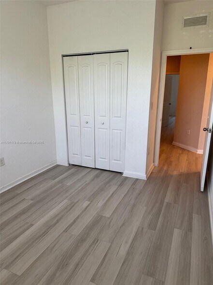 Building Photo - 283 SW 7th Ct