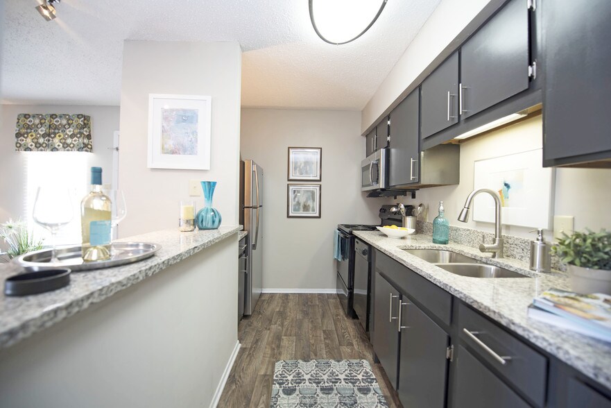 701 South Apartments 701 S University Blvd Mobile AL 36609