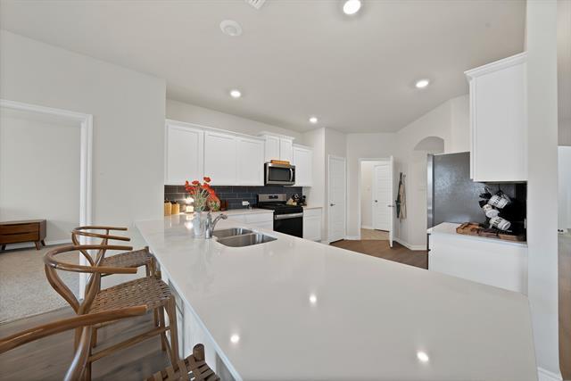 Building Photo - 9720 Lariat Dr