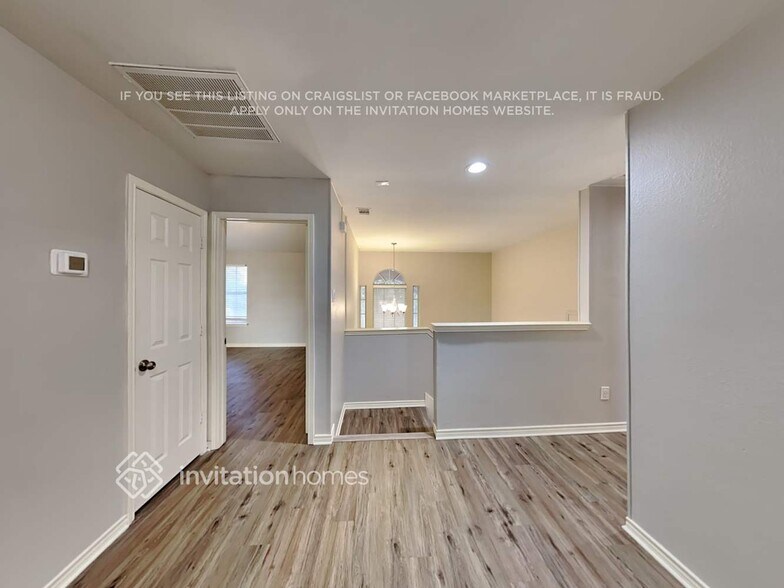 Building Photo - 1634 High Pointe Ln