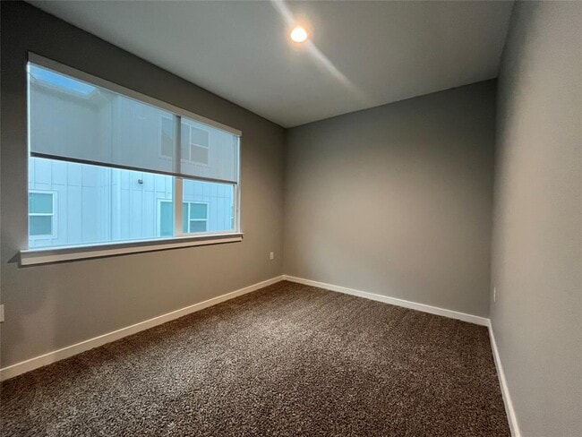 Building Photo - 11402 Pastini Cir