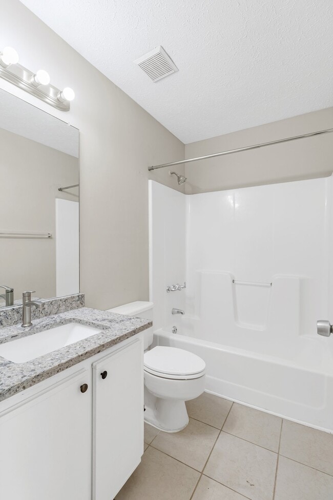 Building Photo - 710 Osprey Dr