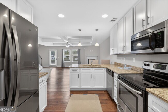 Building Photo - 5845 Garden Cir