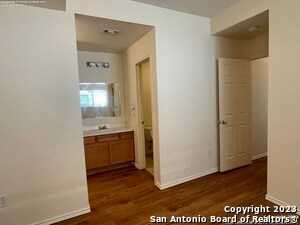 Building Photo - 11227 Center Point Rd