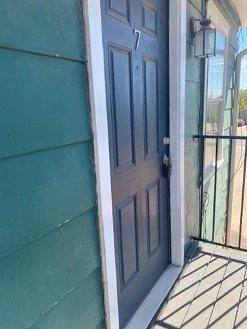 Building Photo - 2532 Charlotte St