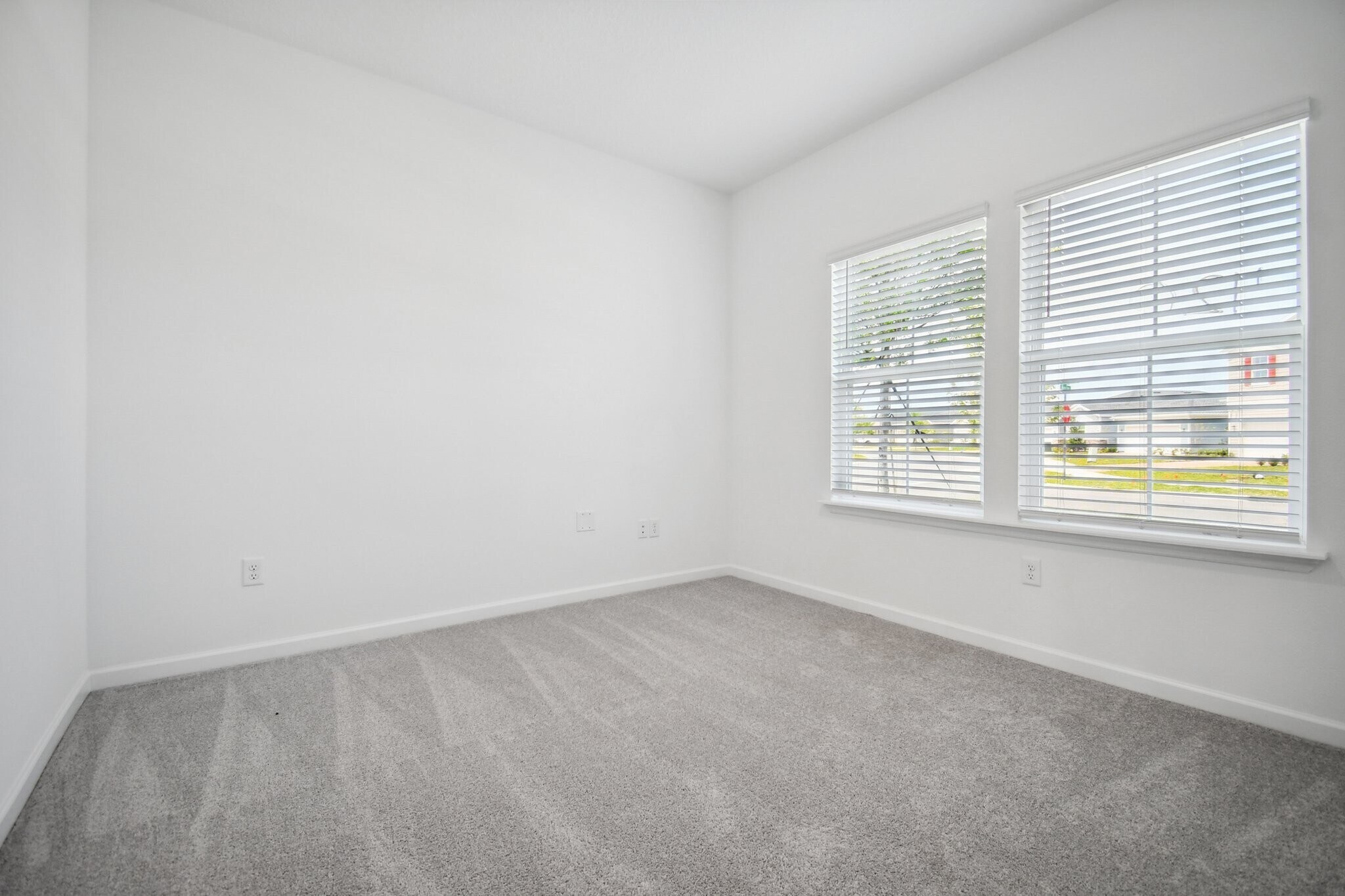 Building Photo - 2608 Lavender Loop