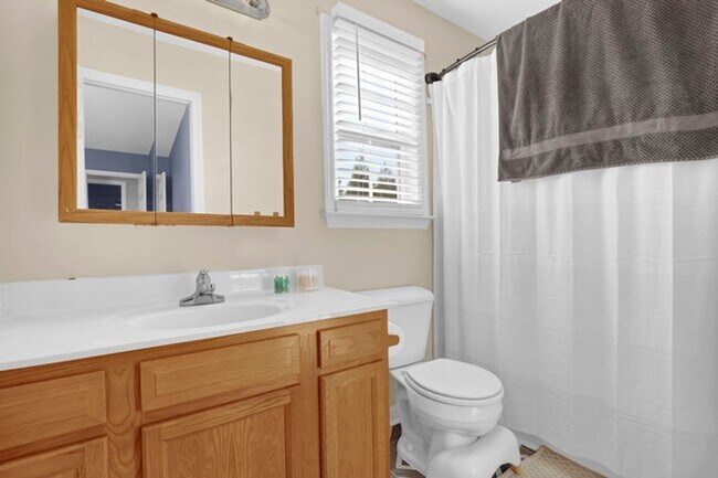 Building Photo - 106 Clint Mills Rd