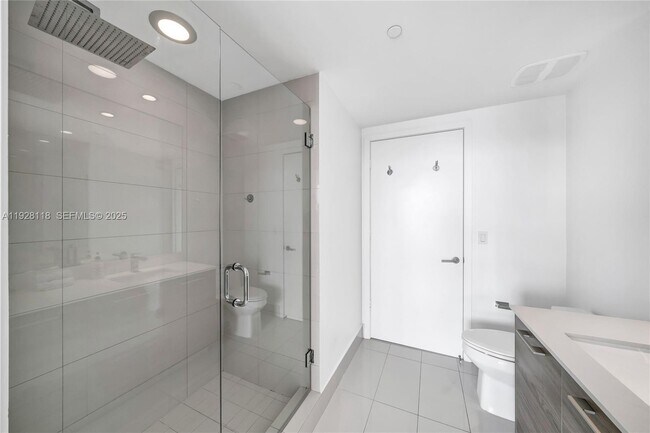 Building Photo - 1300 S Miami Ave