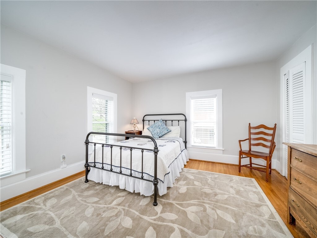 Master bedroom - 164 S Main St