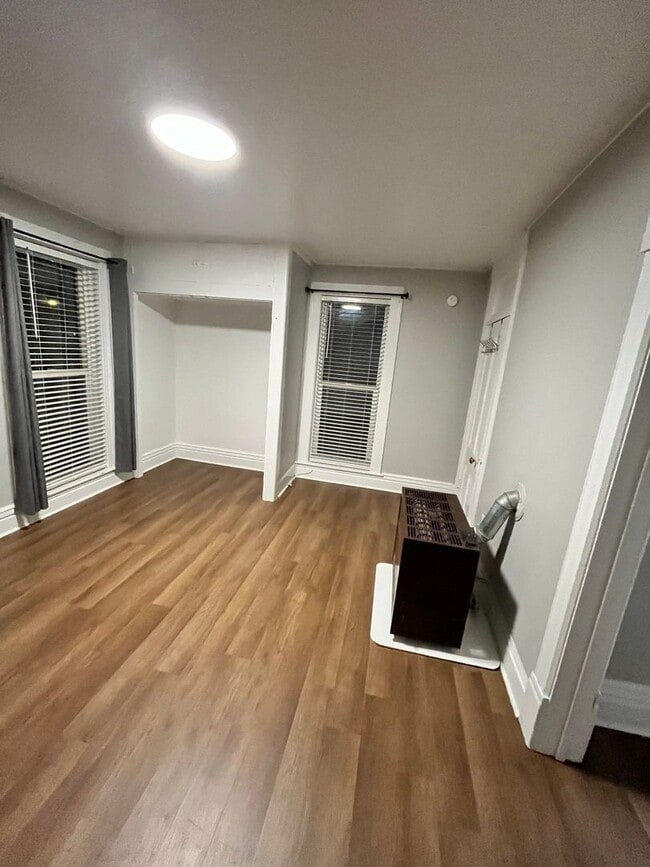 Building Photo - Jackson Studio Suites