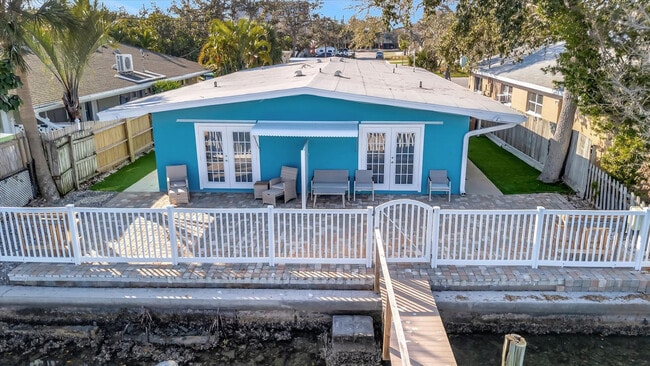 Building Photo - 711 E Gulf Blvd