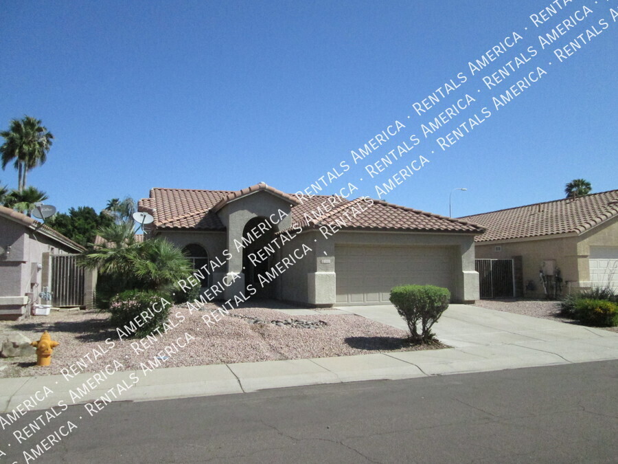 Building Photo - 1332 W Kesler Ln