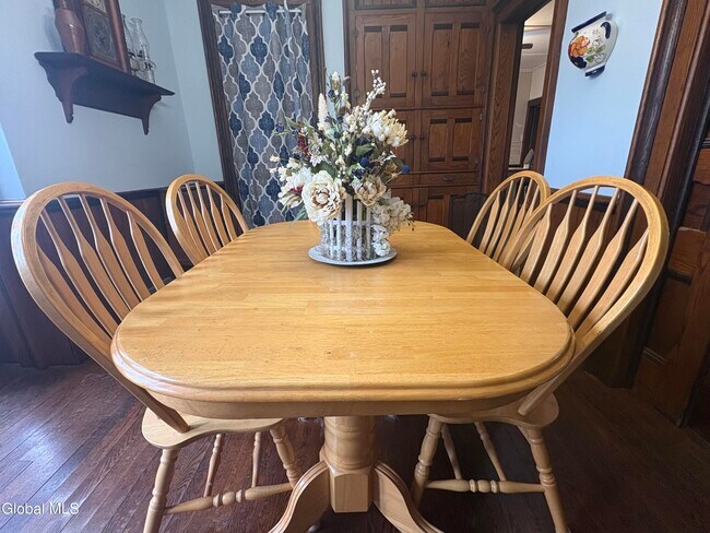 Building Photo - 260 Clark Rd