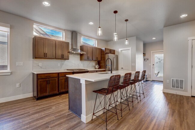 Building Photo - $4,145.95 - 3 Bed, 2.5 Bath Townhome In Denver with Central AC and Outdoor Space!