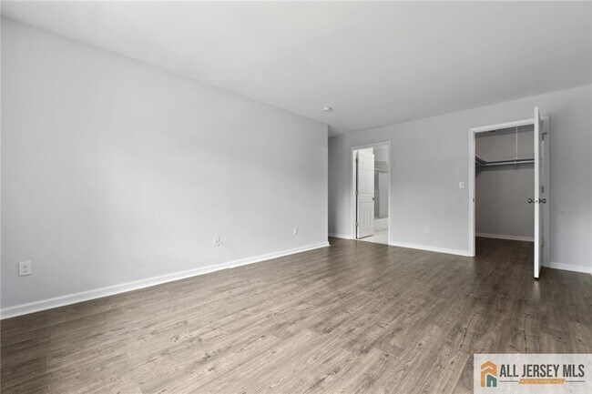 Building Photo - 2602 Cypress Ln
