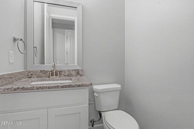Building Photo - 253 Emerald Sun Dr