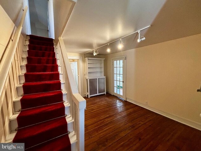 Building Photo - 8122 John Mosby Hwy