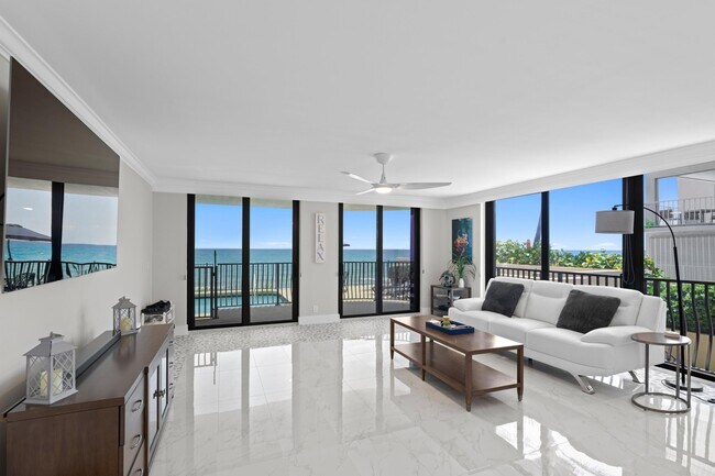 Building Photo - 4000 S Ocean Blvd