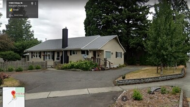 Building Photo - 1102 E Victor St