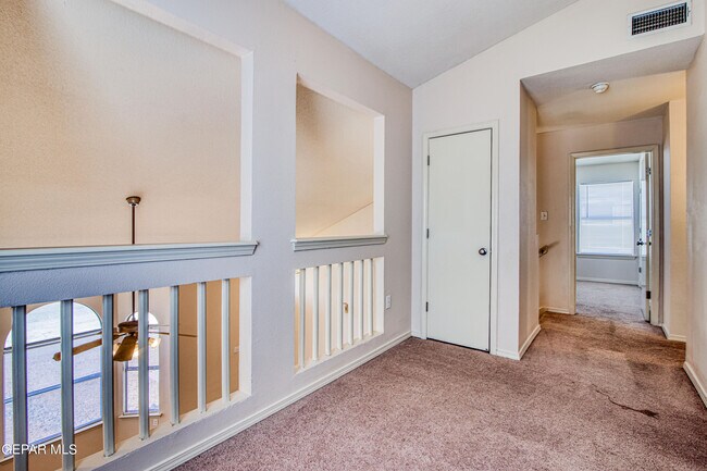 Building Photo - 6216 Spotted Eagle Dr