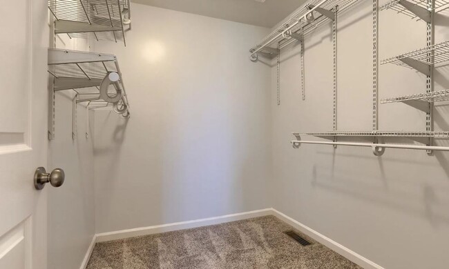 Building Photo - 2317 Bartlett Rd