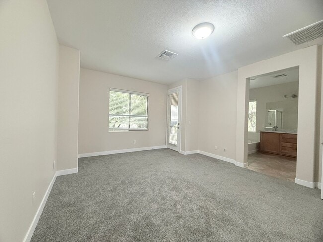 Building Photo - 11904 Amistoso Ln