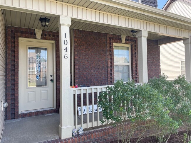 Building Photo - 1046 Christian James Ct