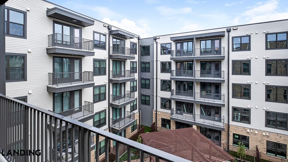 Building Photo - 1950 Winrock Blvd