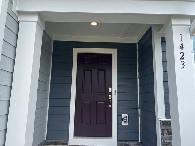 Primary Photo - 1423 Jay Rd