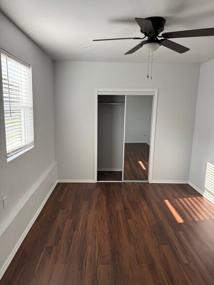 Building Photo - 1408 SW 54th St