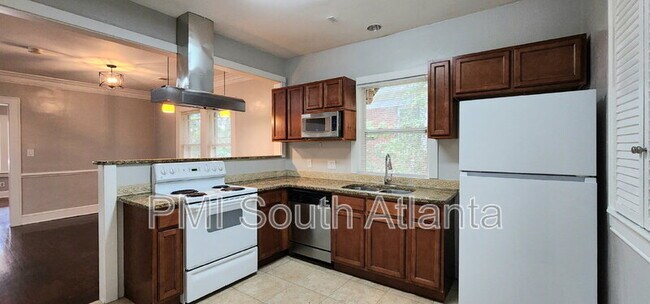Building Photo - 3411 N Fulton Ave