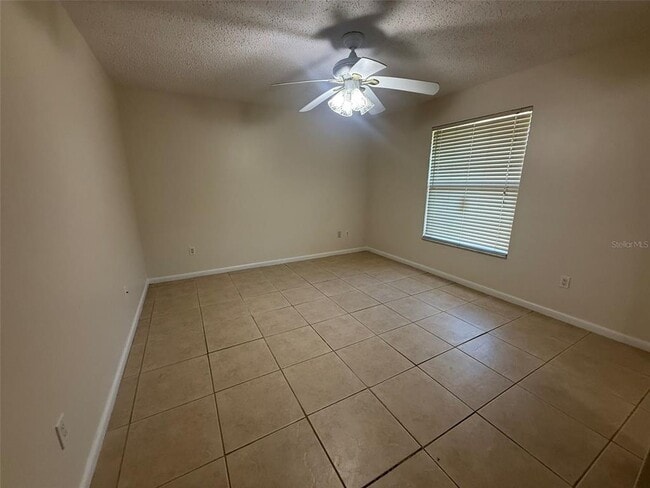 Building Photo - 1354 Rock Dove Ct