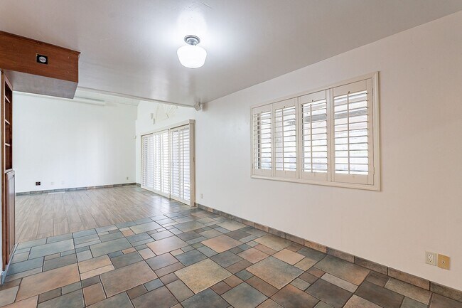 Building Photo - Coming Soon! 4 bed, 3.5 bath with a beautiful pool & views! No HOA - Available 02/01/2026