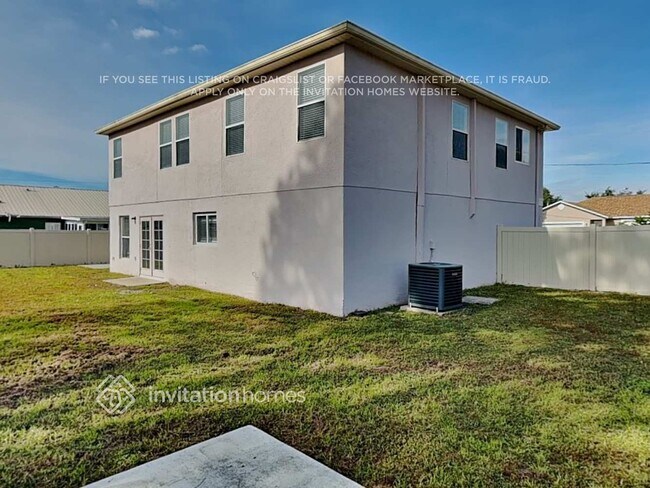 Building Photo - 301 Cardiff Dr