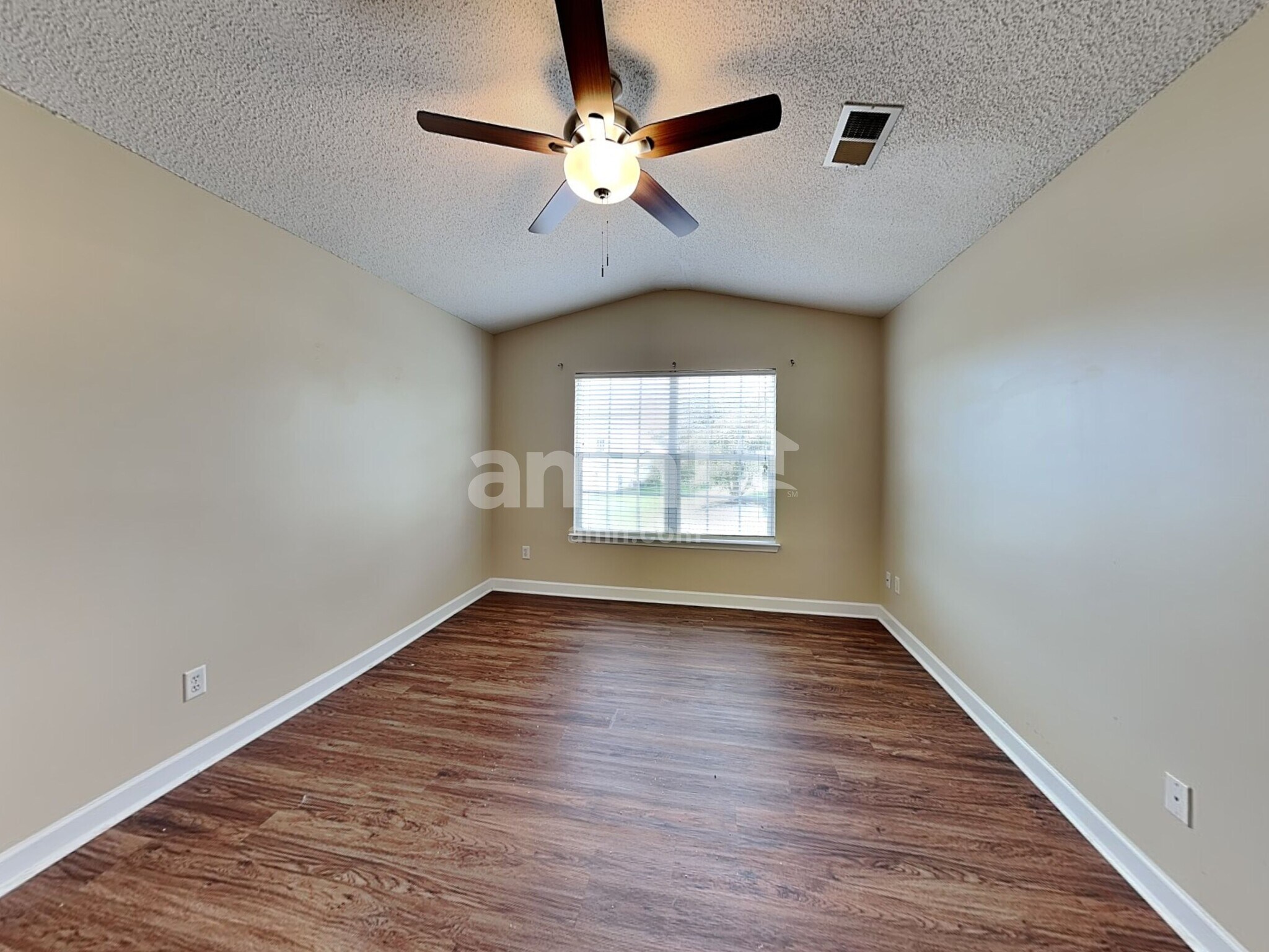 Building Photo - 4011 Cedarbark Dr
