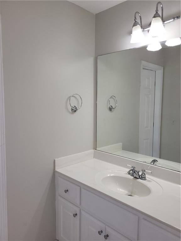 Building Photo - 8291 Fairway Dr