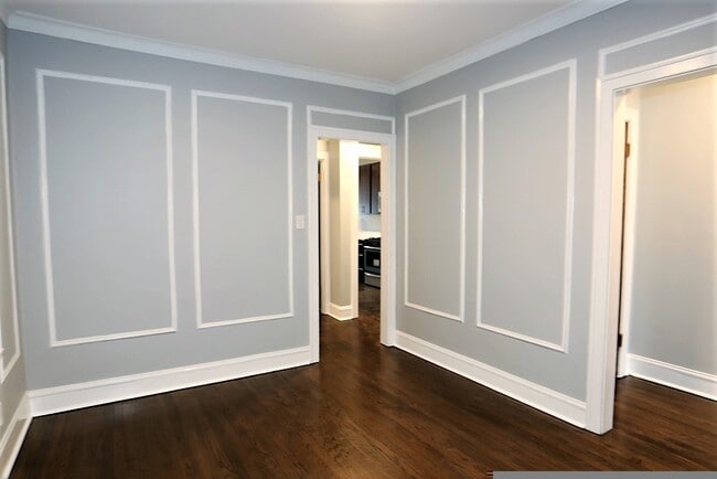 Building Photo - 5306 N Ashland Ave