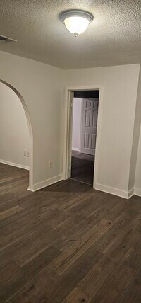 Building Photo - 1366 Ave A