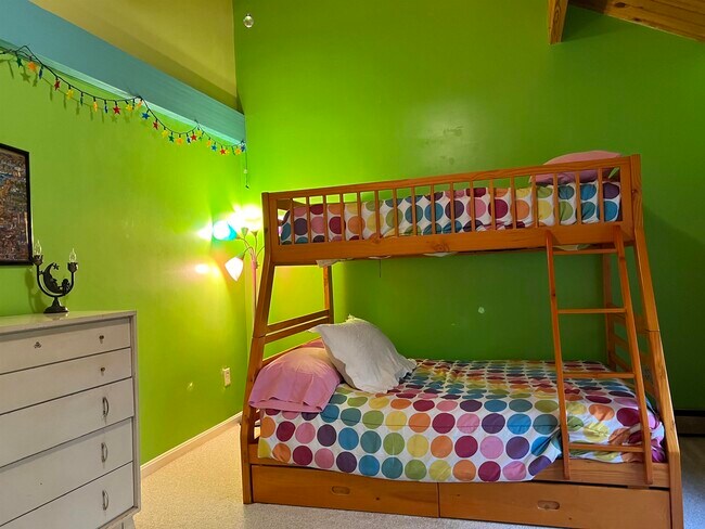 Building Photo - 78 Saco Pines Rd