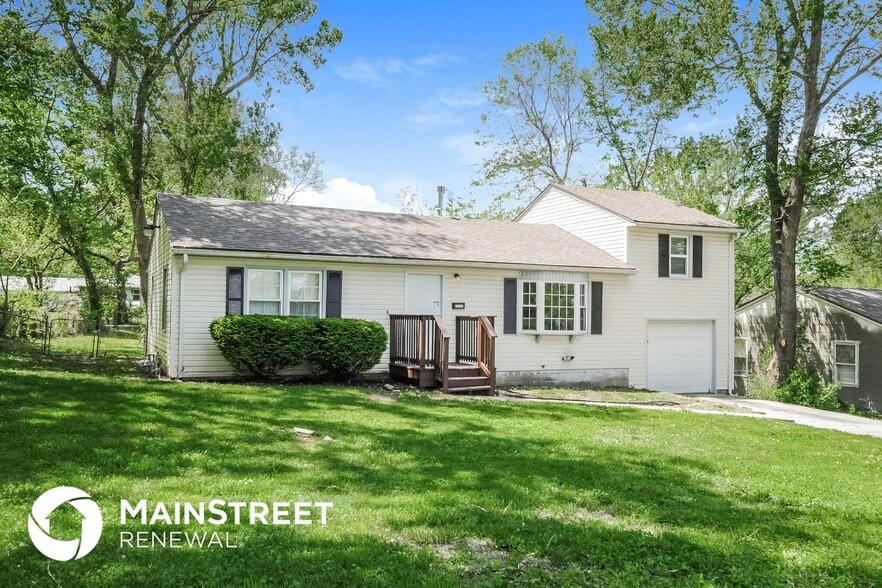 Building Photo - 10306 Oakland Ave