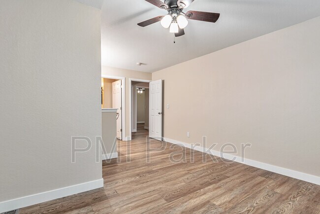 Building Photo - 8487 Wheatgrass Cir