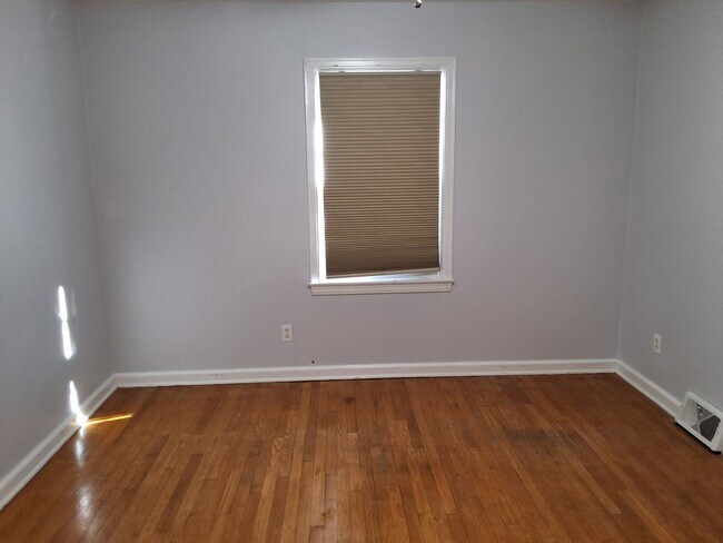 Building Photo - 813 Mohave Ct