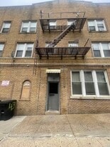 Building Photo - 43 Hill St