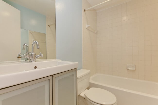 Building Photo - 2012 O St NW