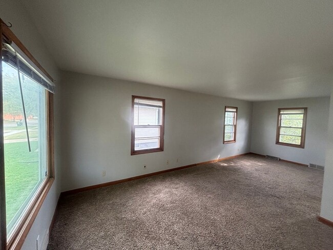 Building Photo - West-End Home with Garage & Large Backyard