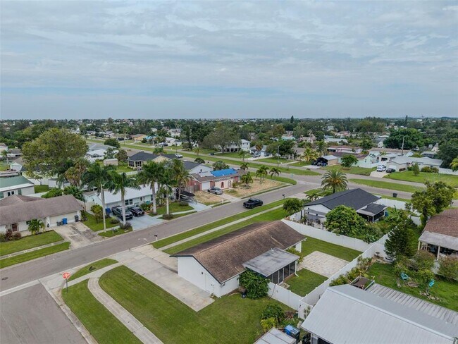 Building Photo - 504 Red Mangrove Ln