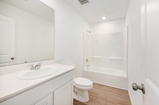 Building Photo - 1118 Millers Pass Dr
