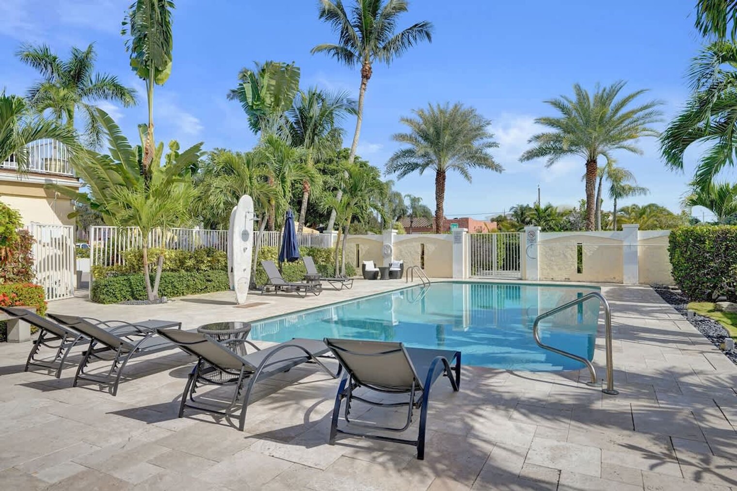 Building Photo - 905 N Federal Hwy