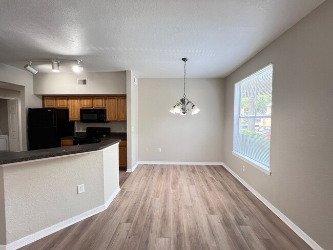 Building Photo - Gorgeous apartment for rent!